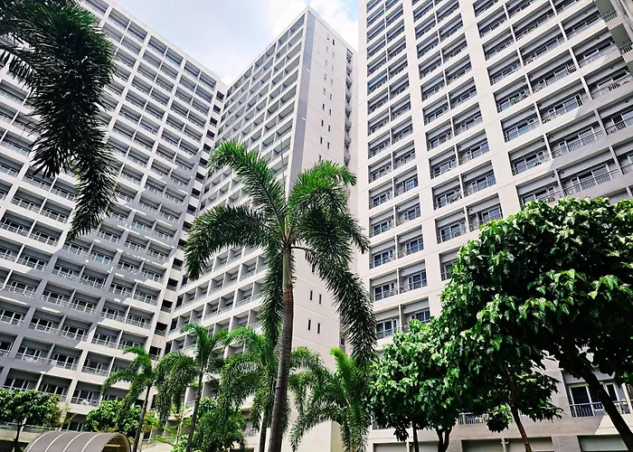 Charm's Escape At Grace Residences